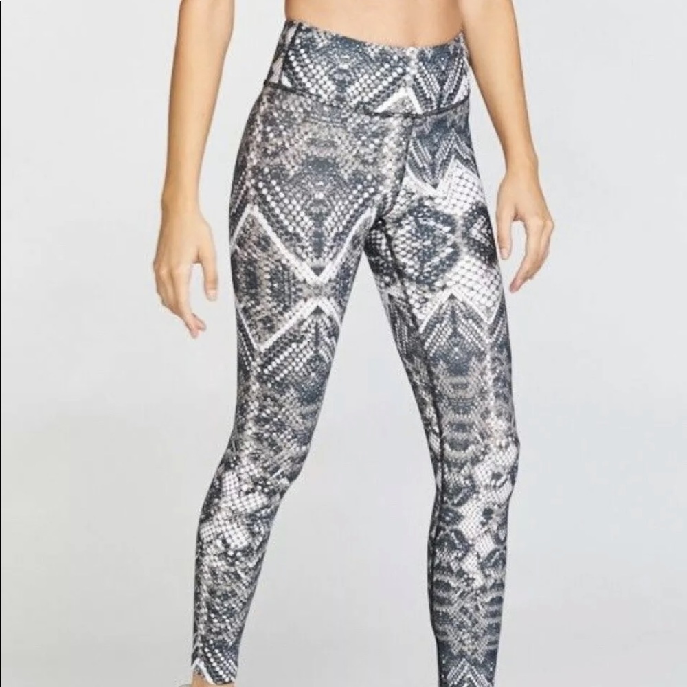 Show Me Your Mumu Moves Selene snakeskin leggings